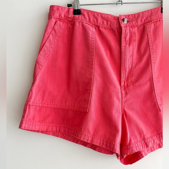 Universal Threads Women's Dusty Red Cotton Shorts, Size 14 - Picture 2 of 16